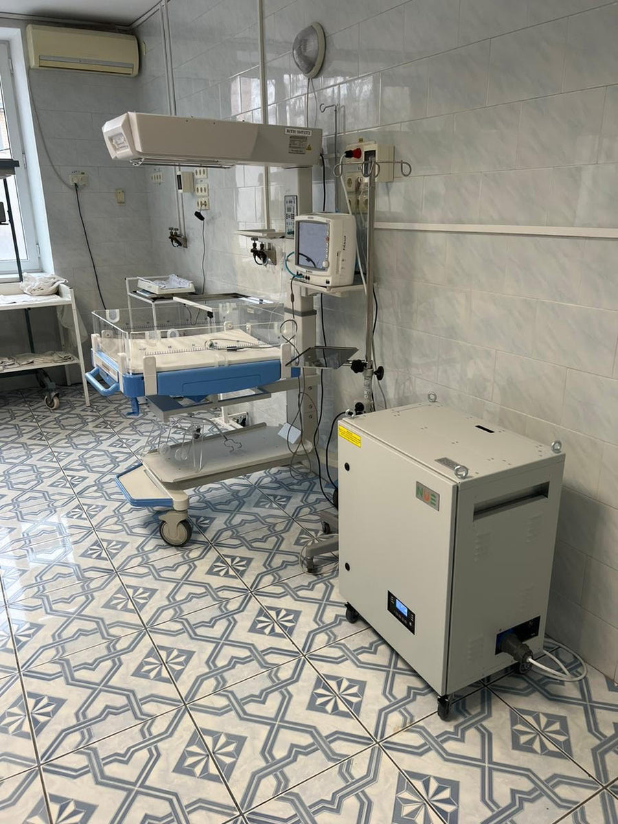 SunKit solar UPS powering an infant incubator in a hospital